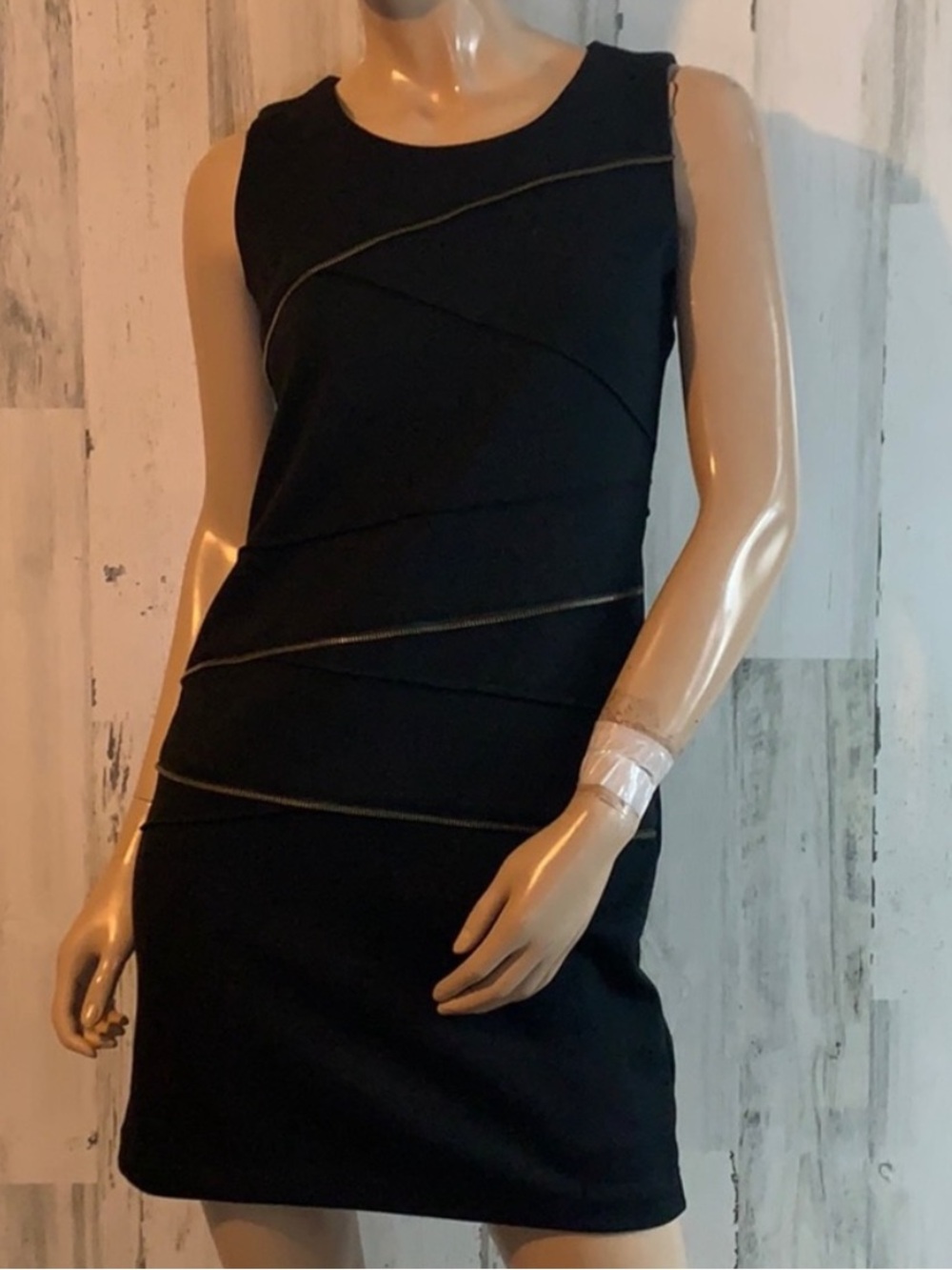 Michael Kohrs Navy Zipper Dress 
Size 2